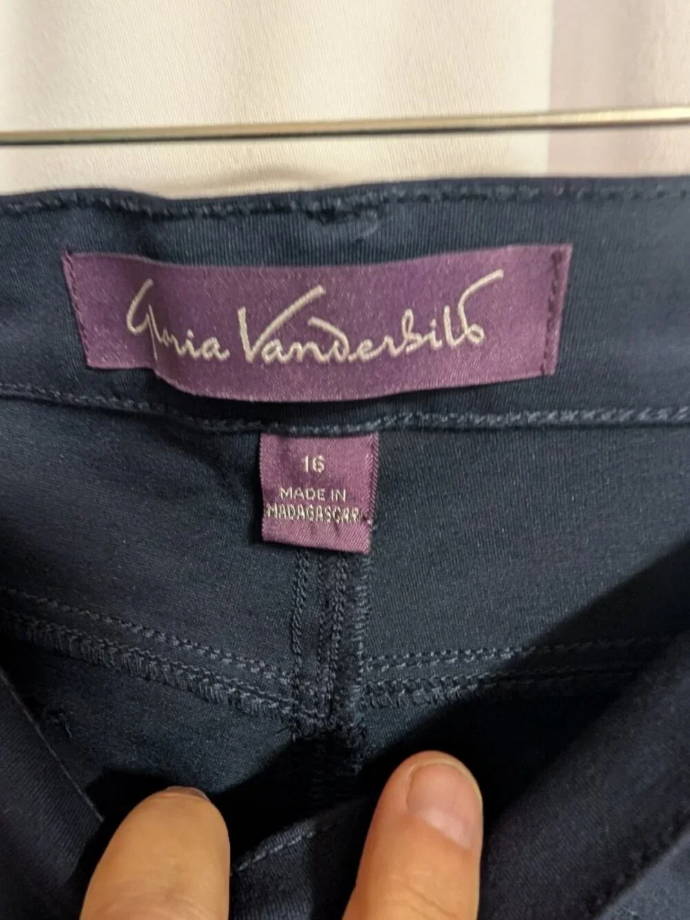 Gloria Vanderbilt Women's Charcoal Pants Size 16 - Stylish & Versatile